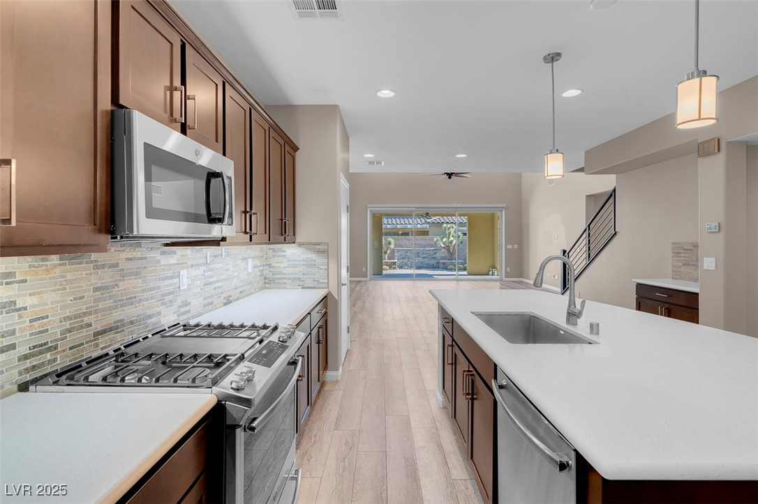 12836 Alcores Street, Las Vegas, Nevada image 3