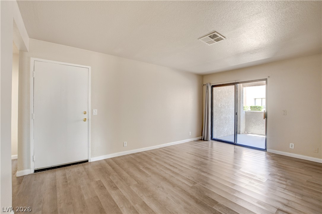 3151 Soaring Gulls Drive 1077
