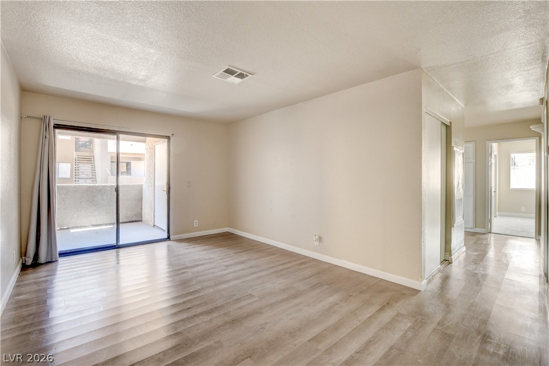 3151 Soaring Gulls Drive 1077