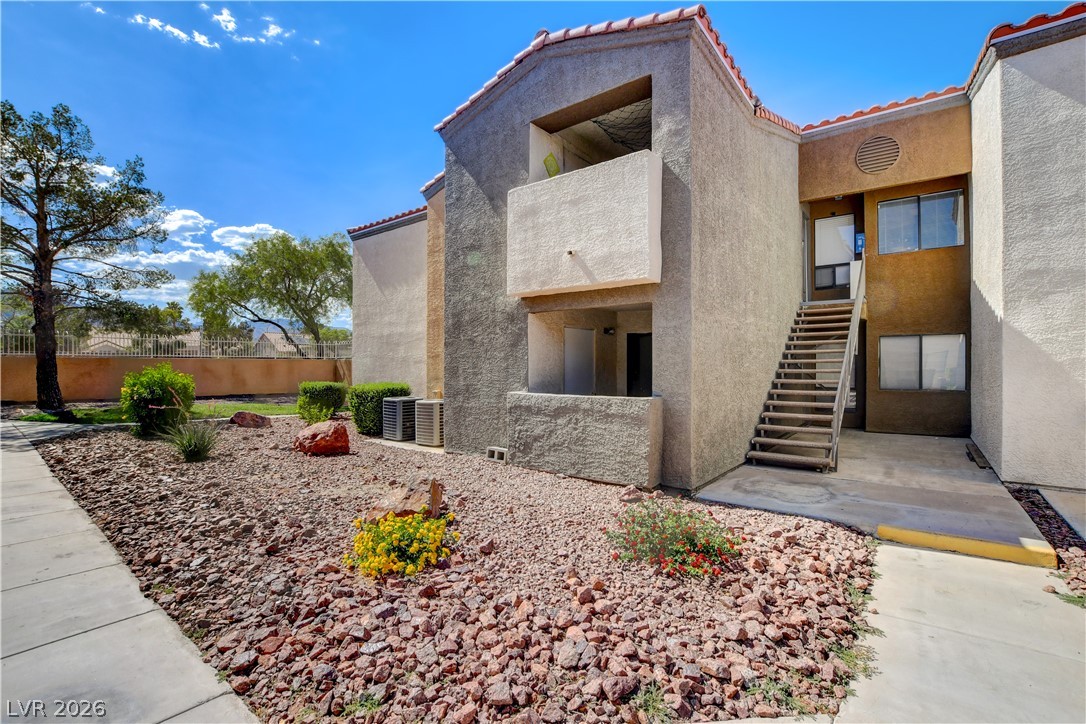 3151 Soaring Gulls Drive 1077