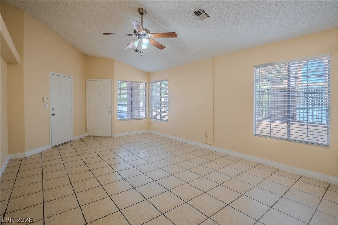 2545 Rising Legend Way