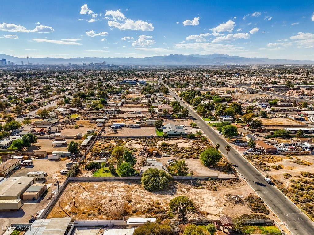 5039 E Van Buren Avenue, Las Vegas, Nevada image 9