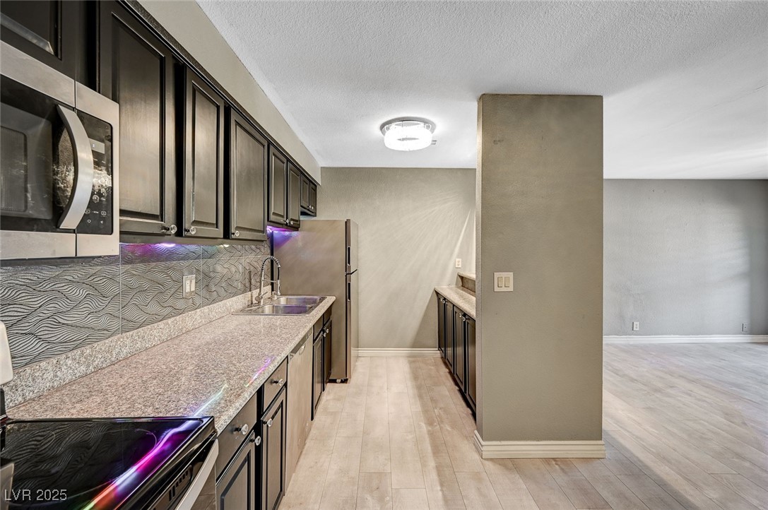5101 River Glen Drive 136