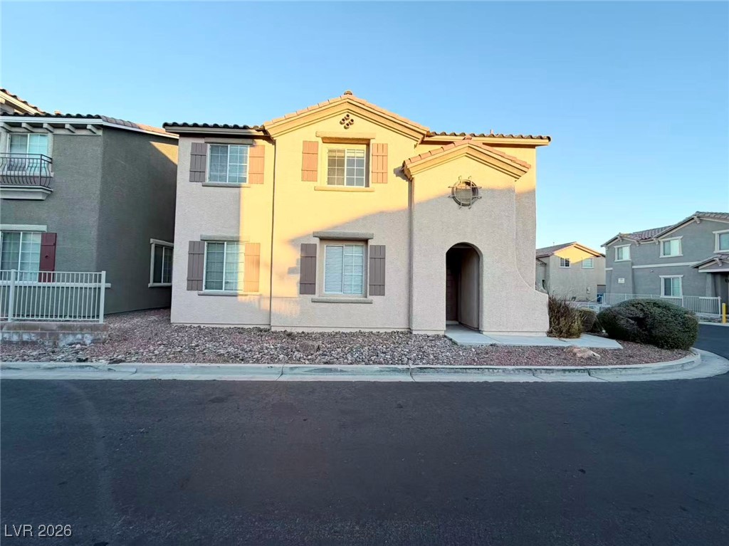 9888 Fountain Walk Avenue