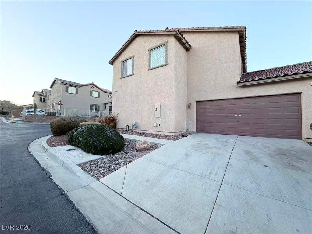 9888 Fountain Walk Avenue