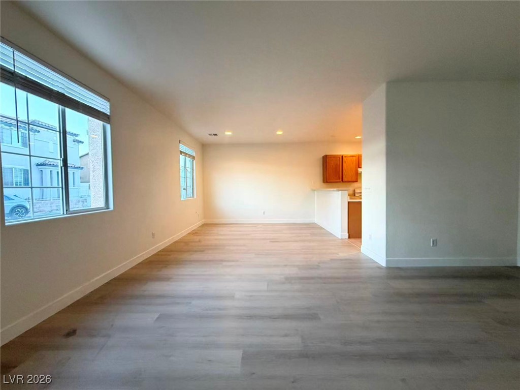 9888 Fountain Walk Avenue