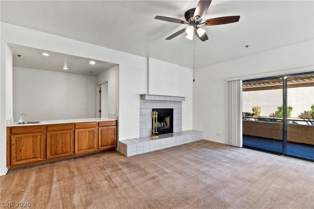 3827 Desert Marina Drive 211