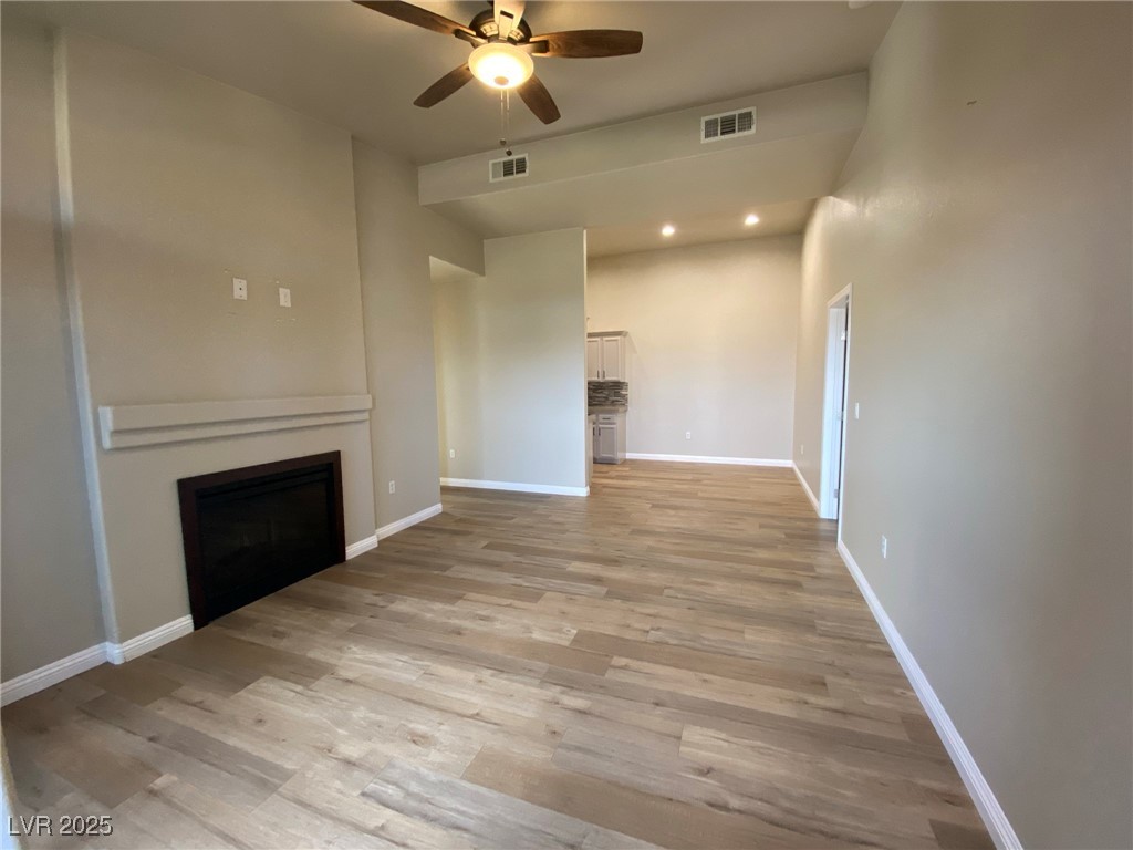 3504 Desert Cliff Street 202