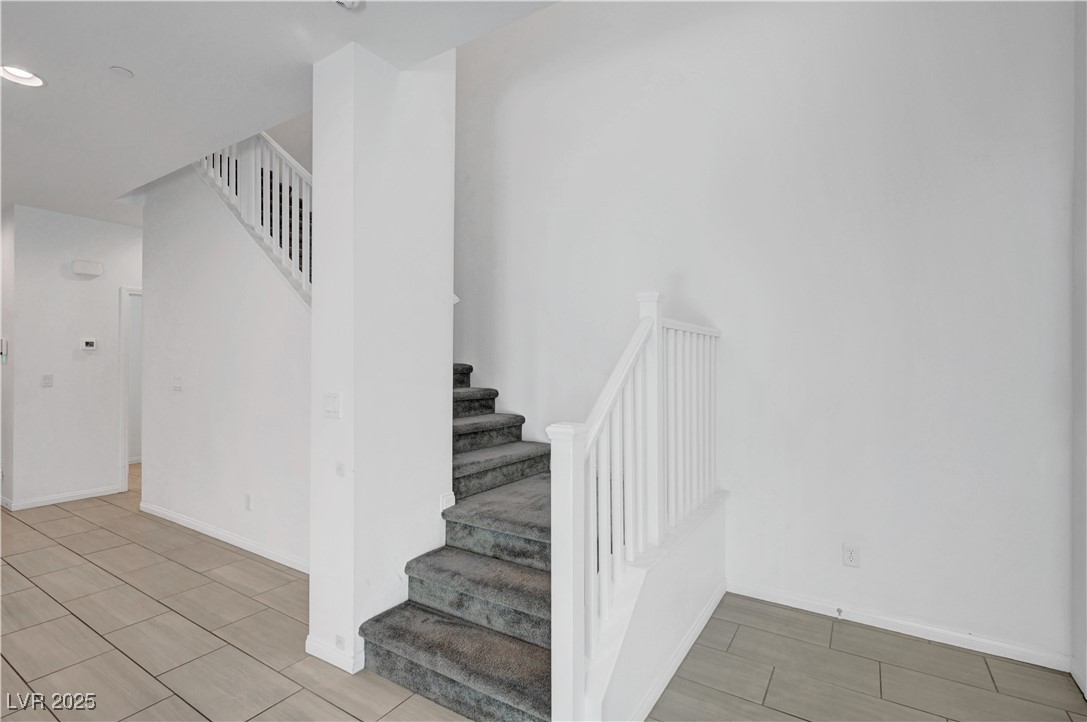 985 Via Lombardi Avenue, Henderson, Nevada image 15