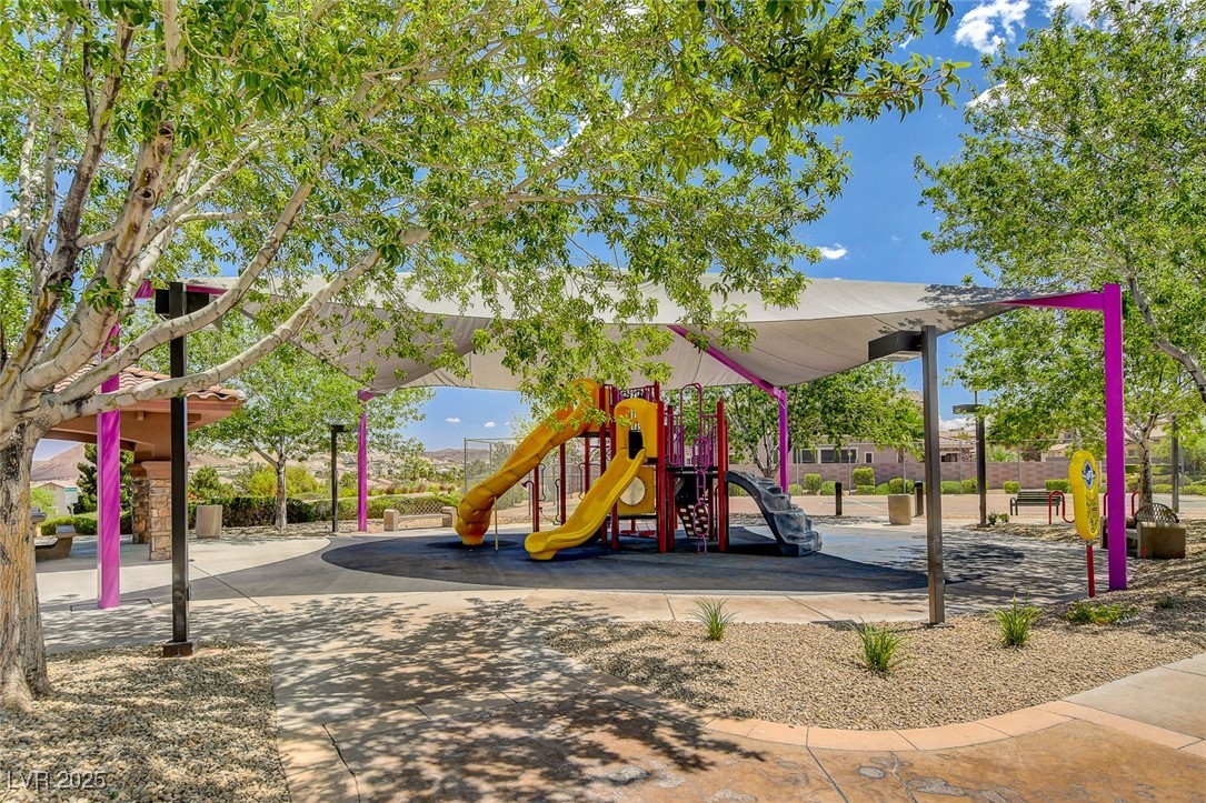 985 Via Lombardi Avenue, Henderson, Nevada image 46