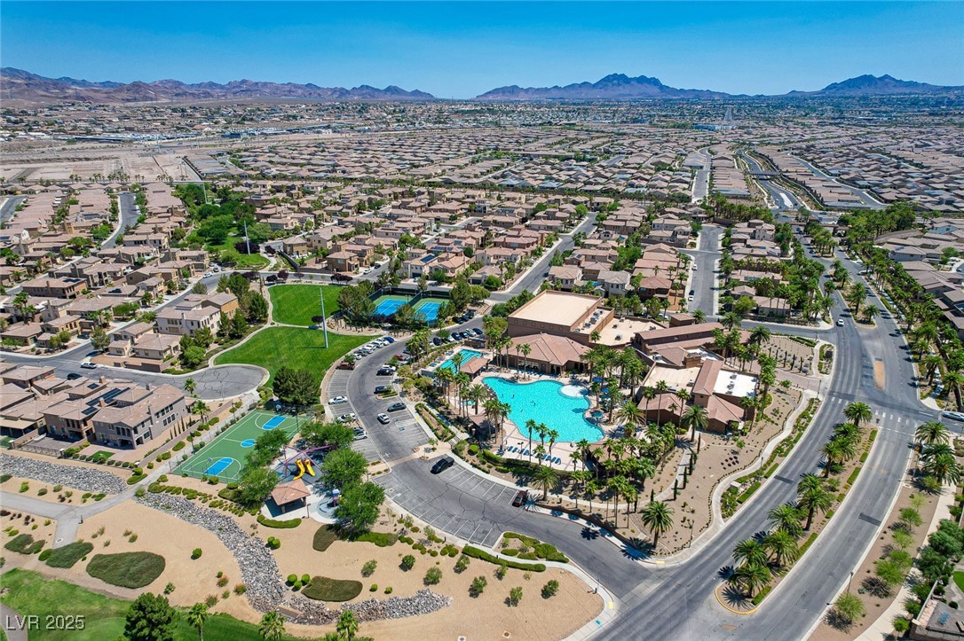 985 Via Lombardi Avenue, Henderson, Nevada image 1