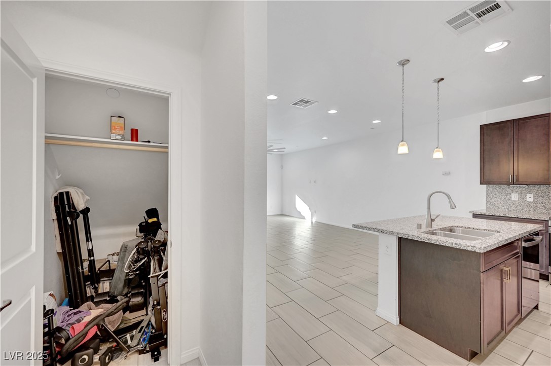 985 Via Lombardi Avenue, Henderson, Nevada image 14