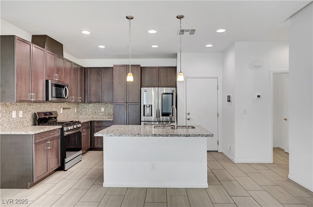 985 Via Lombardi Avenue, Henderson, Nevada image 8
