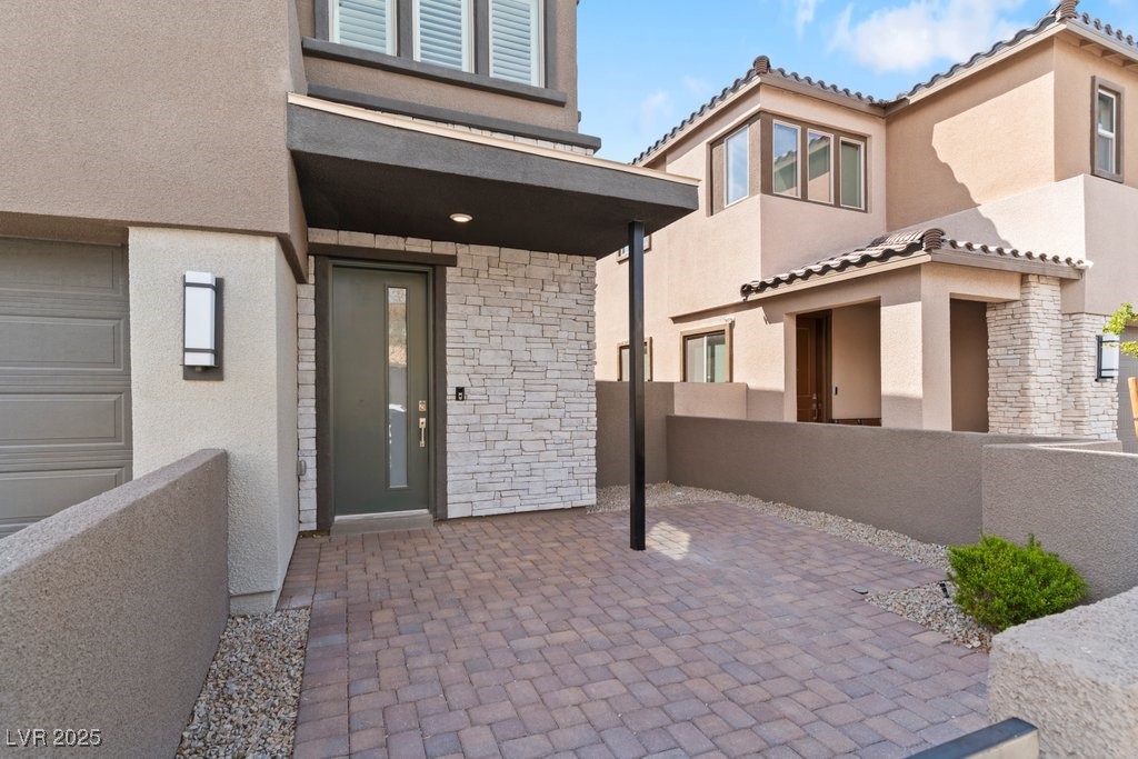 127 Medianoche Street, Las Vegas, Nevada image 5