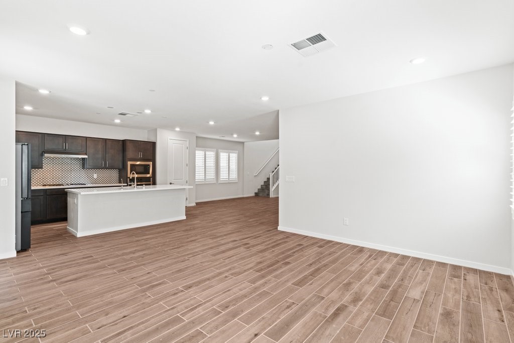 127 Medianoche Street, Las Vegas, Nevada image 12