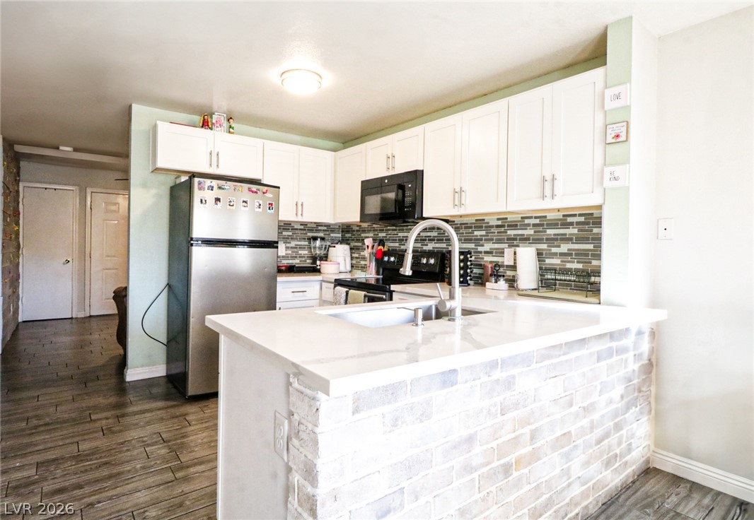 3894 Soda Springs Drive