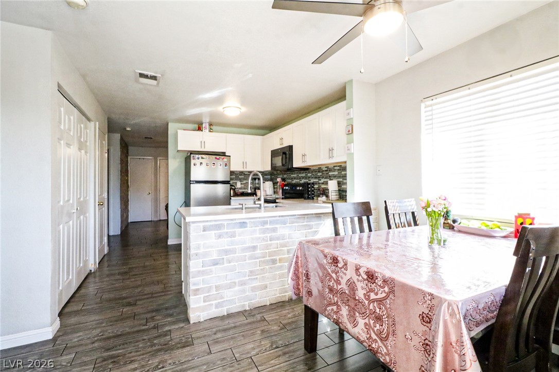 3894 Soda Springs Drive