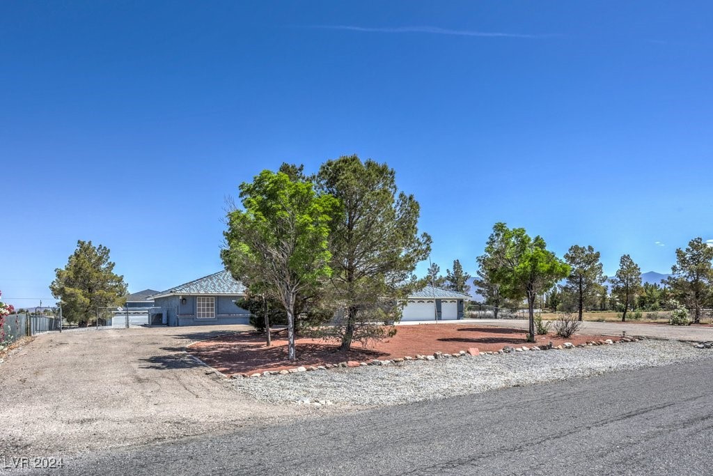 1600 Moose Street, Pahrump, Nevada image 3