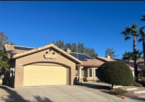 Photo of 924 Sitting Bull Drive, Henderson, NV 89014 (MLS # 2757880)