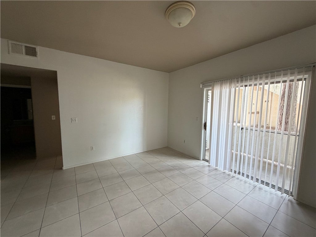 5655 E Sahara Avenue 1004