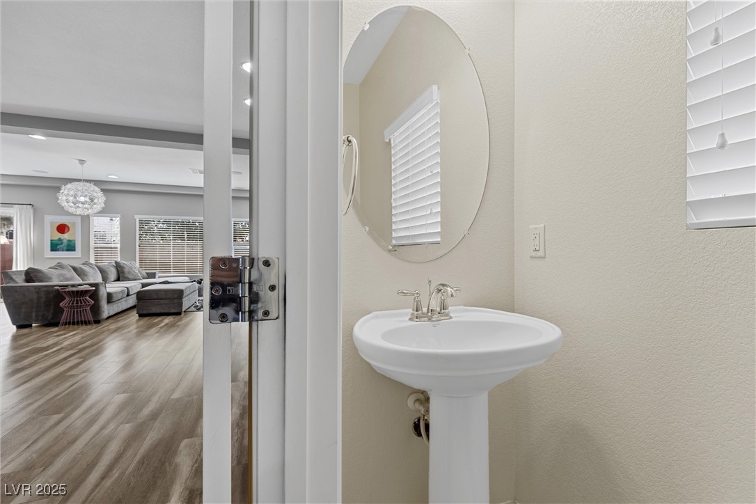 5419 Holding Avenue, Las Vegas, Nevada image 36