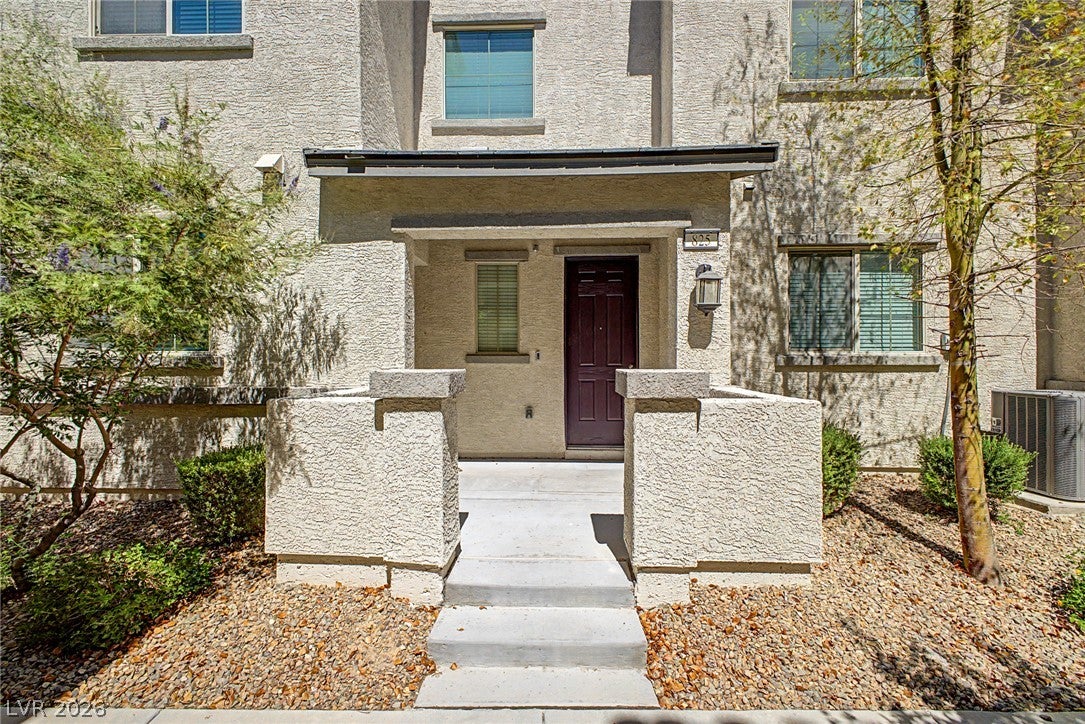 825 Star Estates Avenue