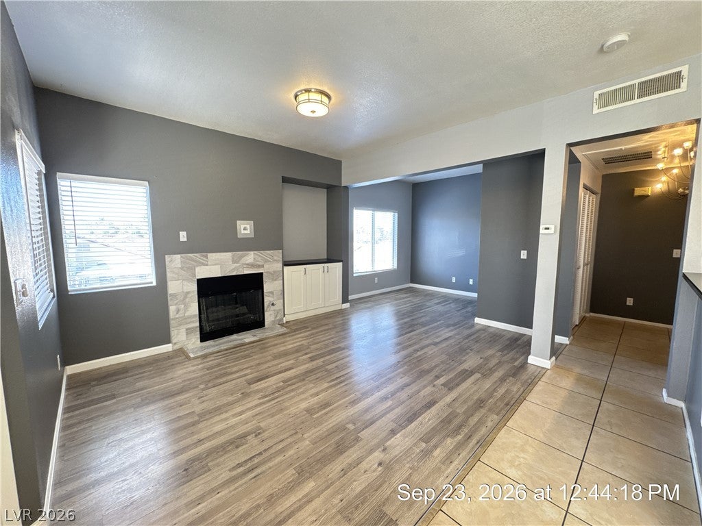 251 S Green Valley Parkway 4722