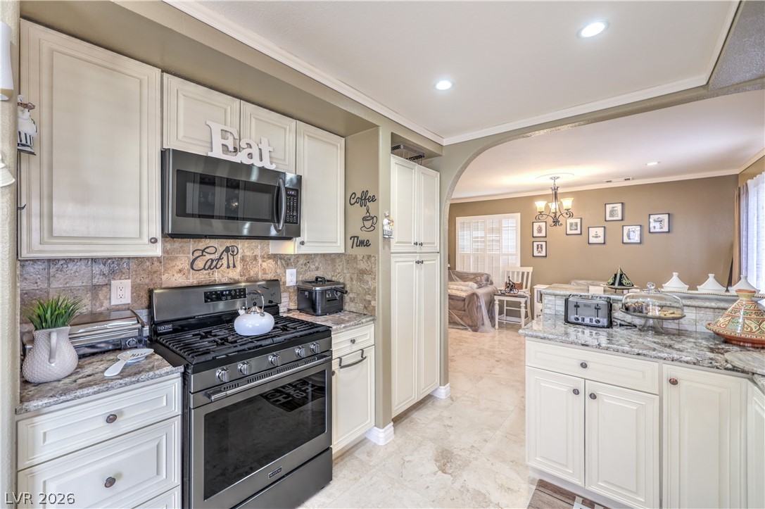 3352 Bridgeport Drive