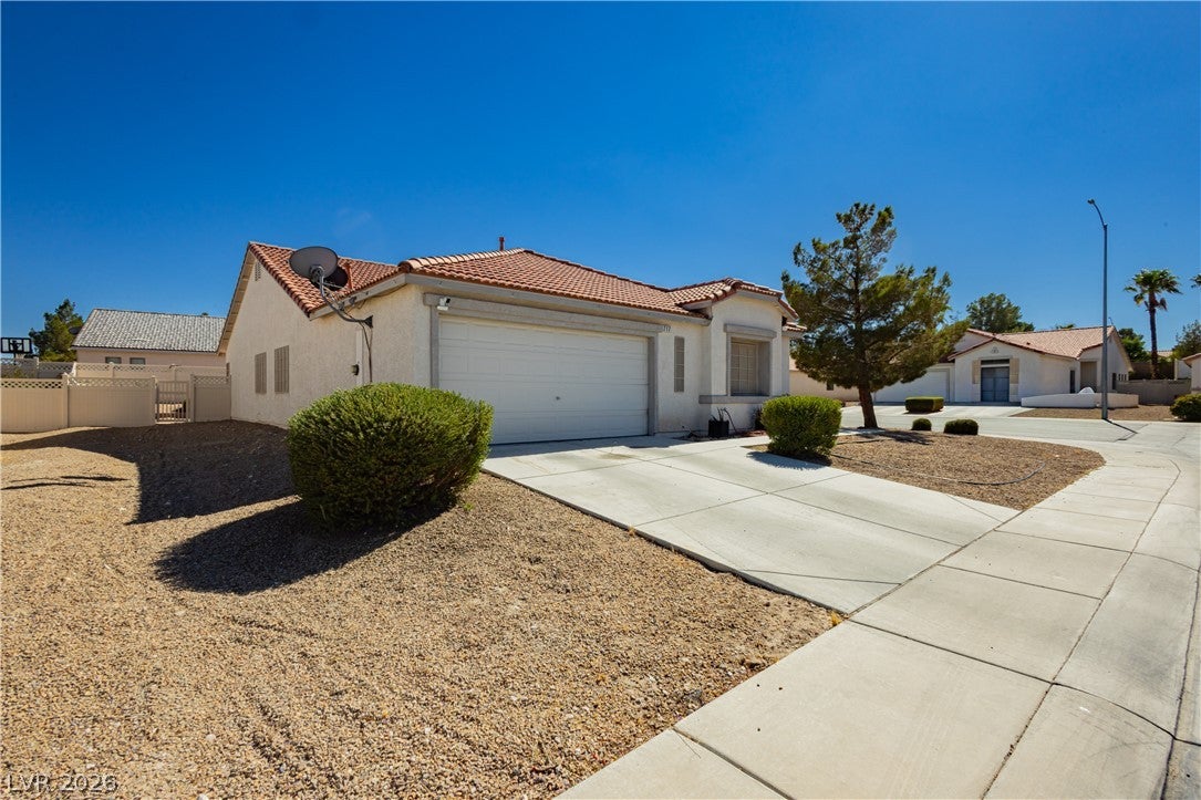 717 Bright Lights Avenue