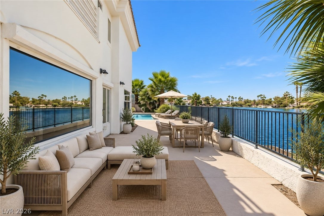 2960 Sun Lake Drive