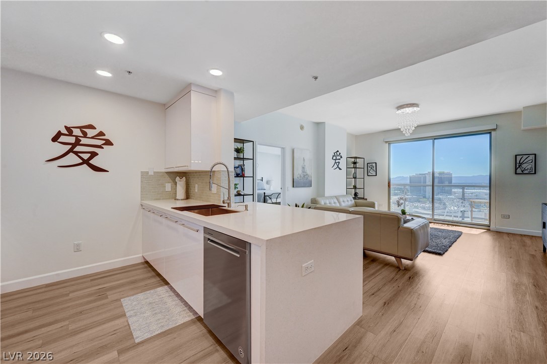 200 W Sahara Avenue 2307