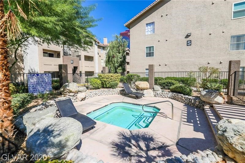 4200 S Valley View Boulevard 2054