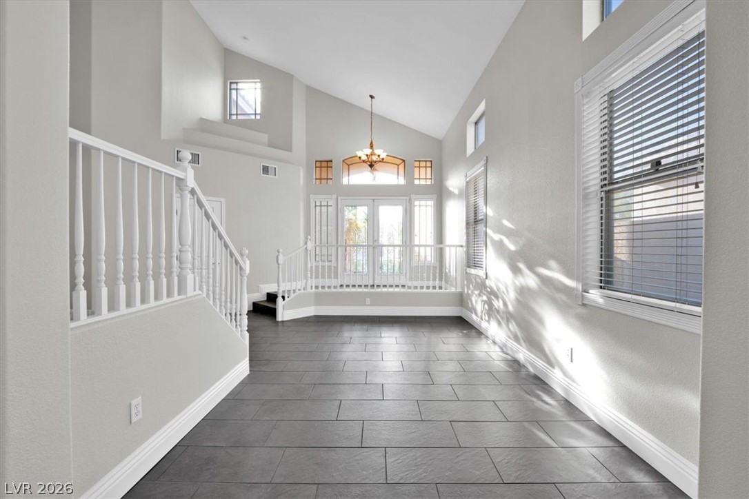 10453 Niagara Falls Lane