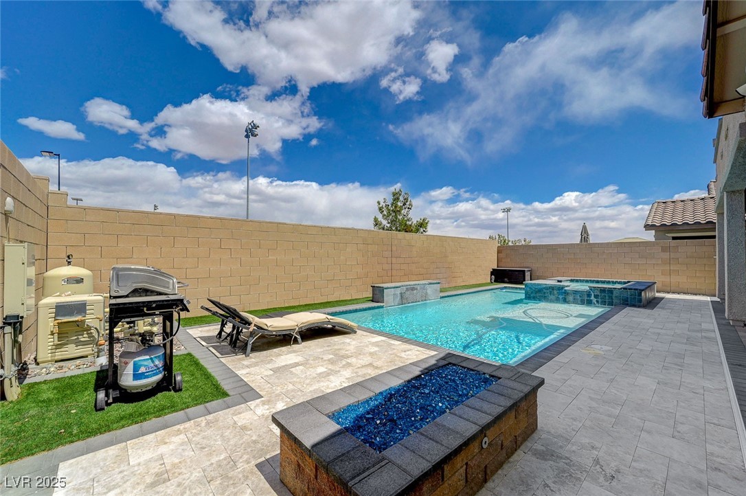 10172 Fire Skye Avenue, Las Vegas, Nevada image 3