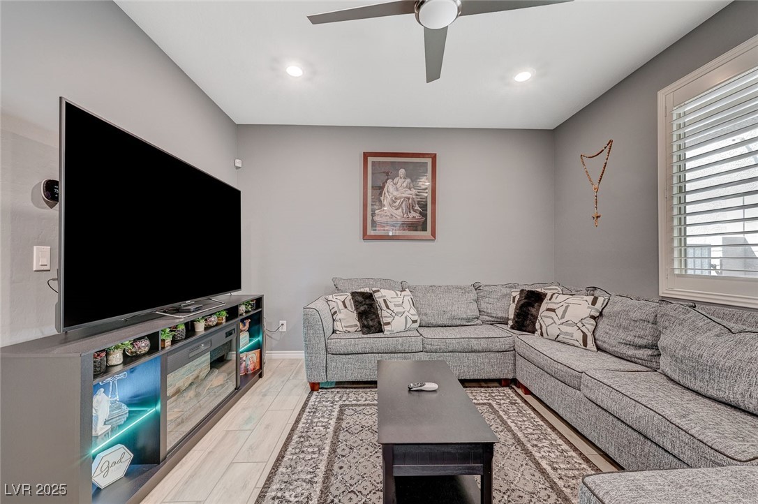 10172 Fire Skye Avenue, Las Vegas, Nevada image 35