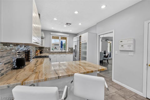 Tiny photo for 7402 Mission Hills Drive, Las Vegas, NV 89113 (MLS # 2778517)