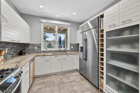 Tiny photo for 7402 Mission Hills Drive, Las Vegas, NV 89113 (MLS # 2778517)
