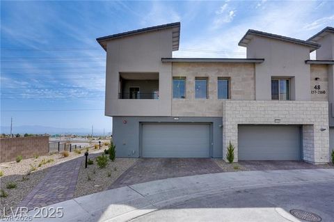 Townhouse For Rent - 600 N Carriage Hill Drive #2160<br/> Las Vegas, NV 89138