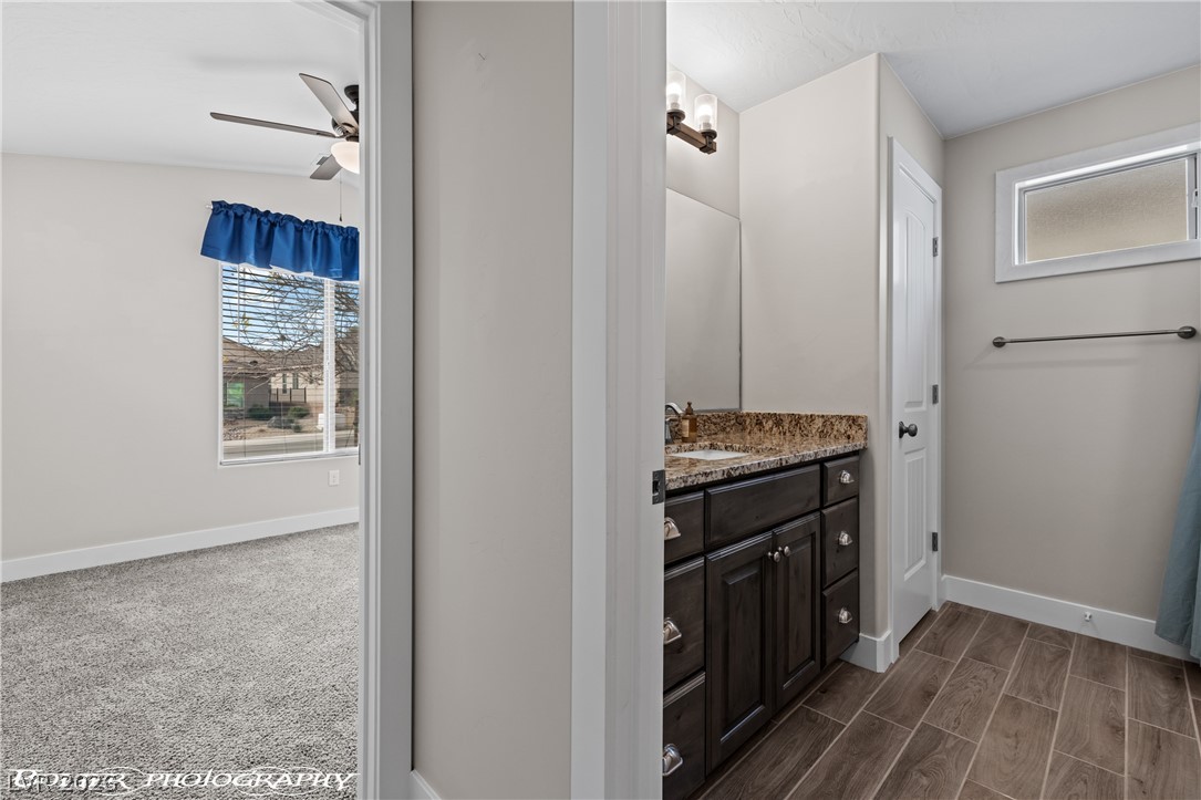 921 Shadow Hawk Ridge