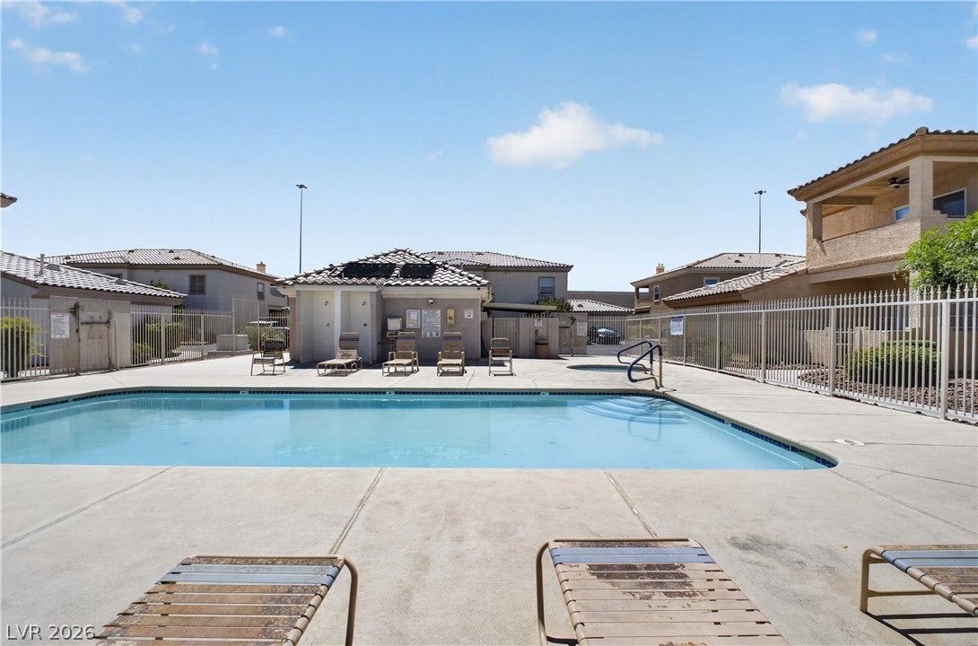 6901 Cobre Azul Avenue 202