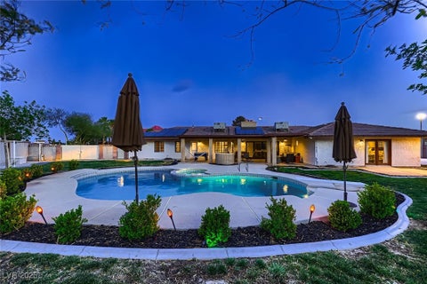 Photo of 2721 Family Court, Las Vegas, NV 89117 (MLS # 2669061)