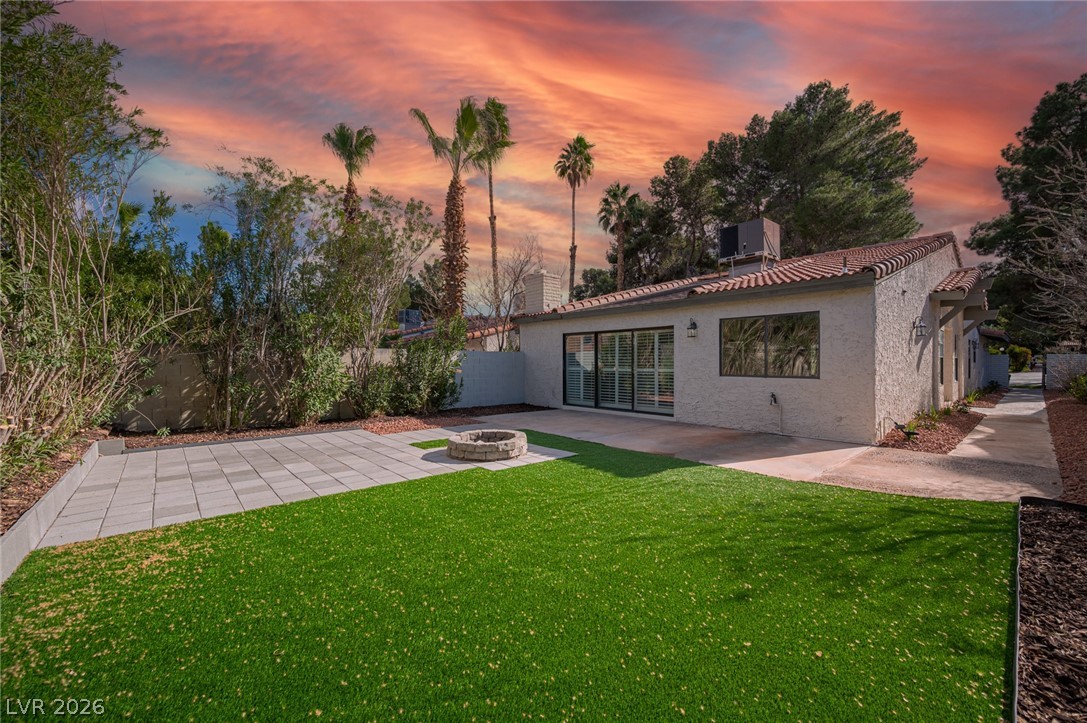 3408 Calle De Corrida