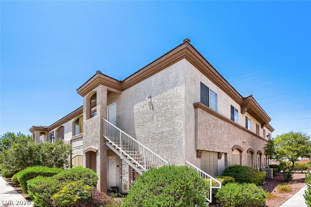 3400 Cabana Drive 2127
