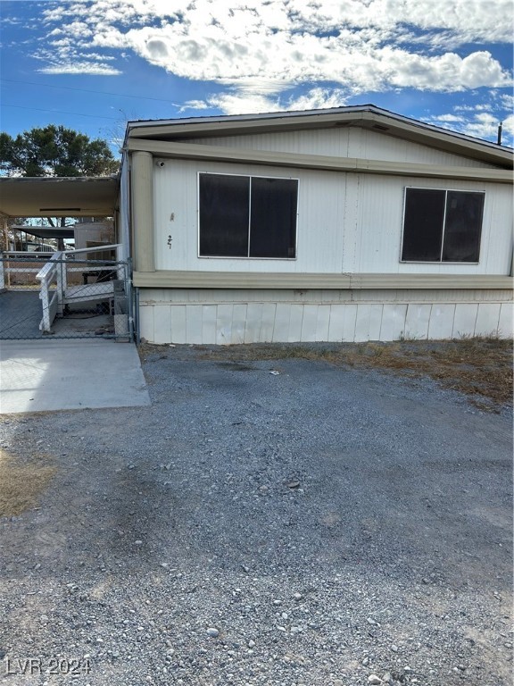 221 W Comstock Circle, Pahrump, Nevada image 2