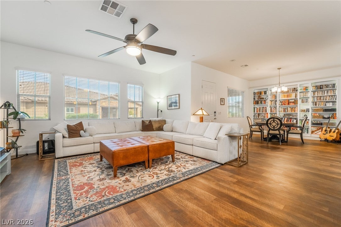 715 Orange Plume Walk