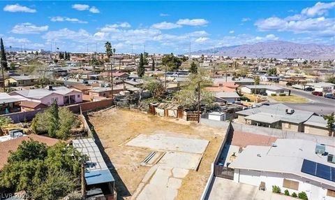 424 Kris Circle North Las Vegas NV 89030