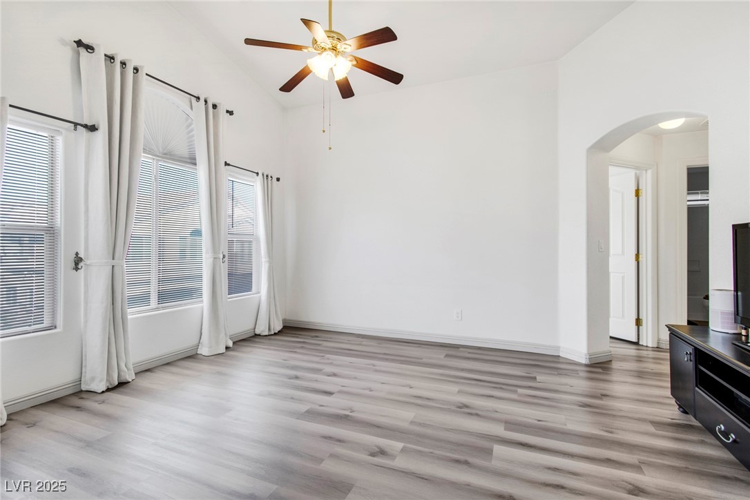 5507 Big Red Court 101