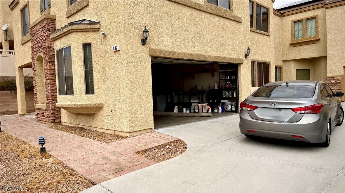 632 Civic Holiday Avenue
