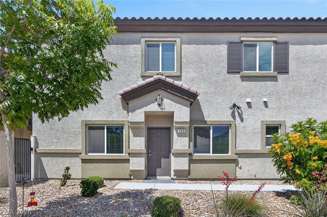 4635 Fuchsia Nights Avenue 103