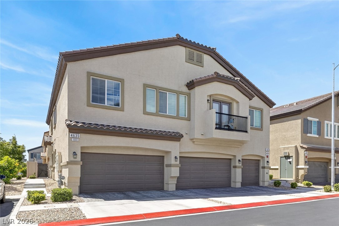 4635 Fuchsia Nights Avenue 103